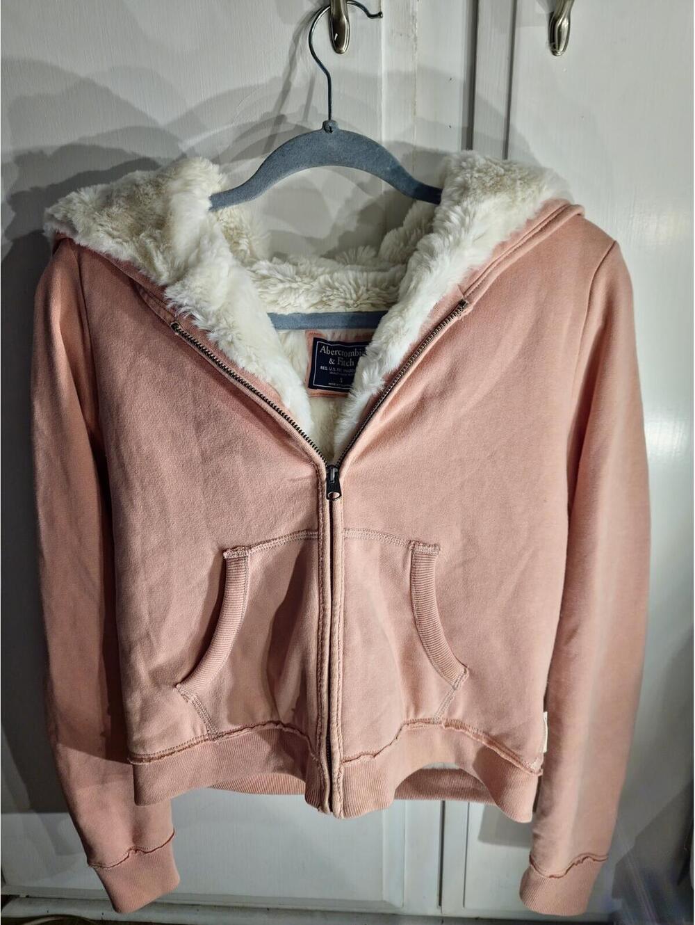 Abercrombie & Fitch Blush Hoodie with Faux Fur Size S
